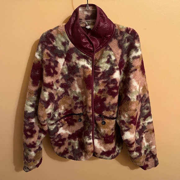Johnny Was Calme Floral Fleece Sherpa Jacket - Picture 4 of 9